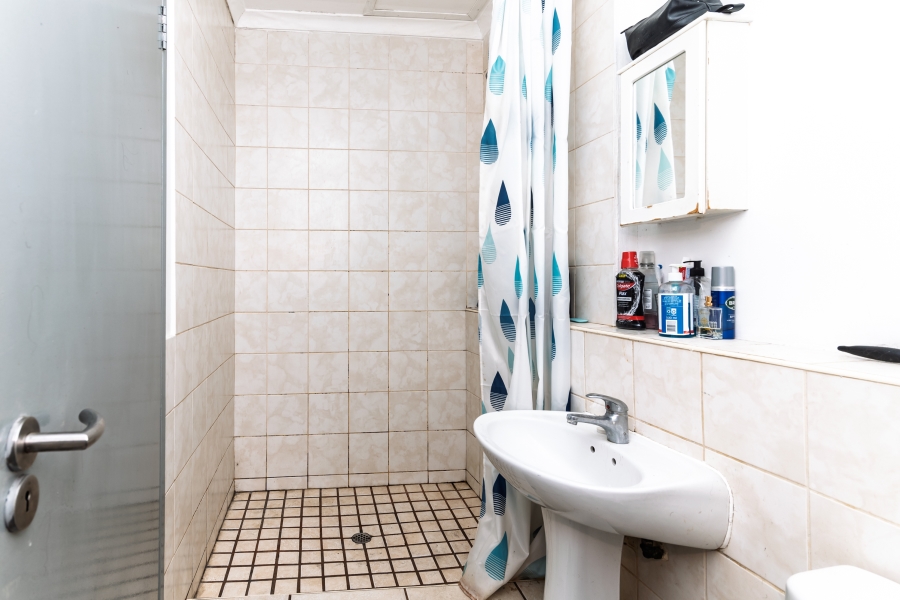 1 Bedroom Property for Sale in Cape Town City Centre Western Cape